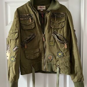 Used Women’s olive green bomber jacket